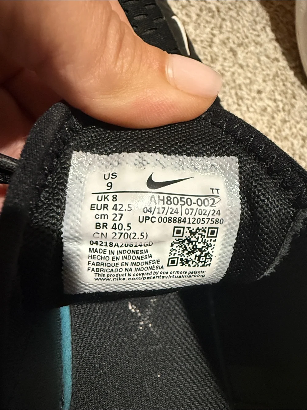 Nike Men’s Air Max 270 Athletic Shoes - Black/White